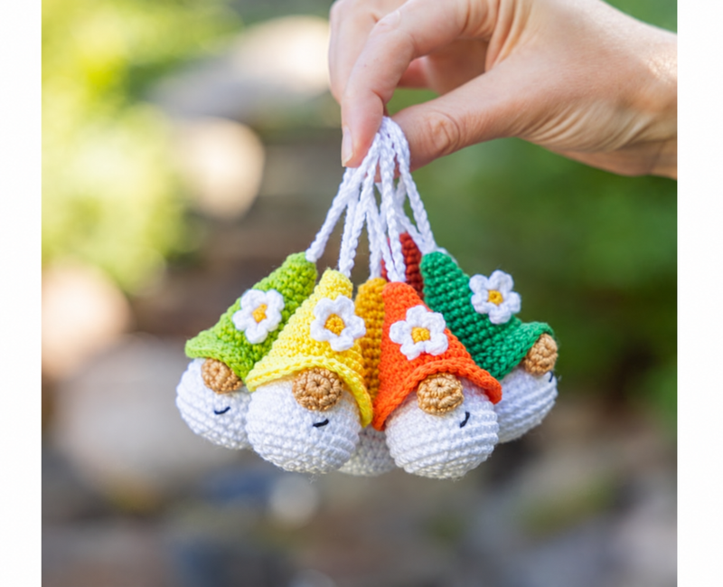 Flower Gnome Keychain — Crochet Pattern