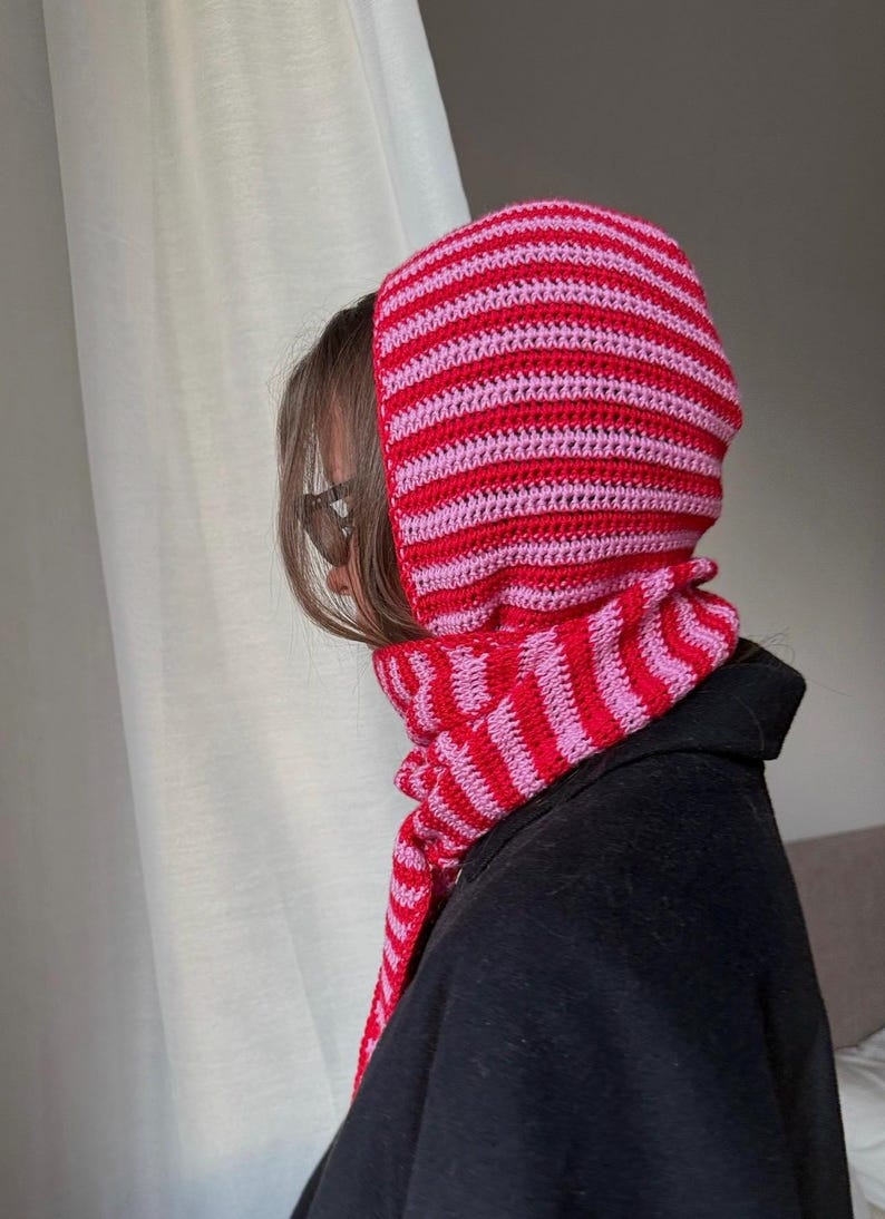 Hooded Scarf — Crochet Pattern